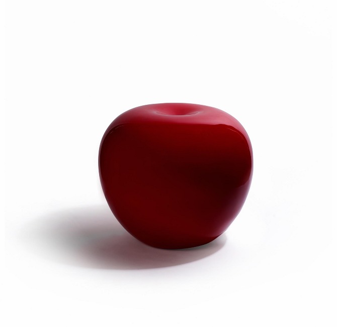 Apple stool yujuichou